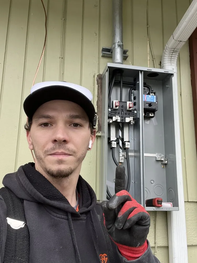 Affordable water heater service experts serving Tukwila, WA - Harts Plumbers, Electricians, & HVAC Technicians