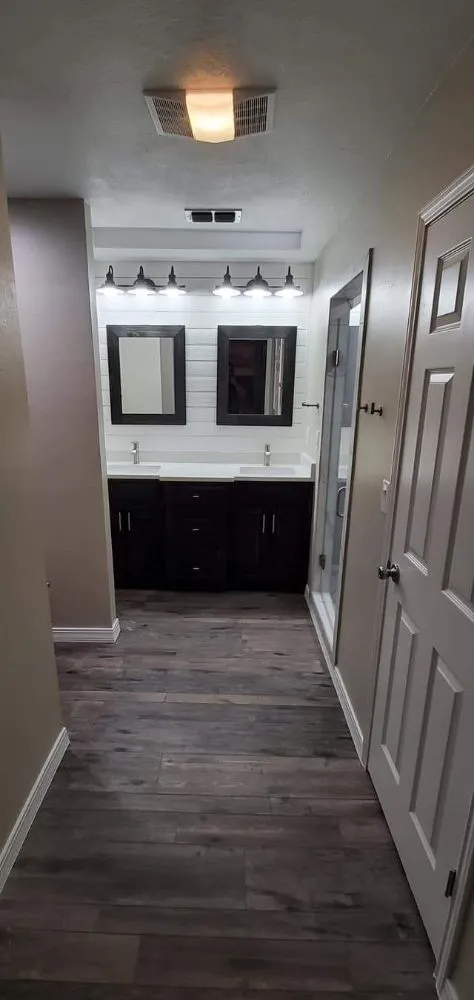 Slide of Harvey Construction