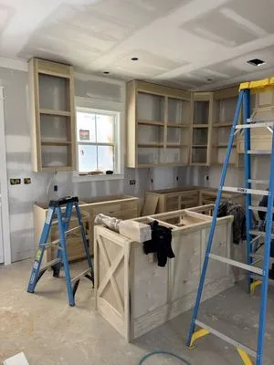 Hataway Customs Logo