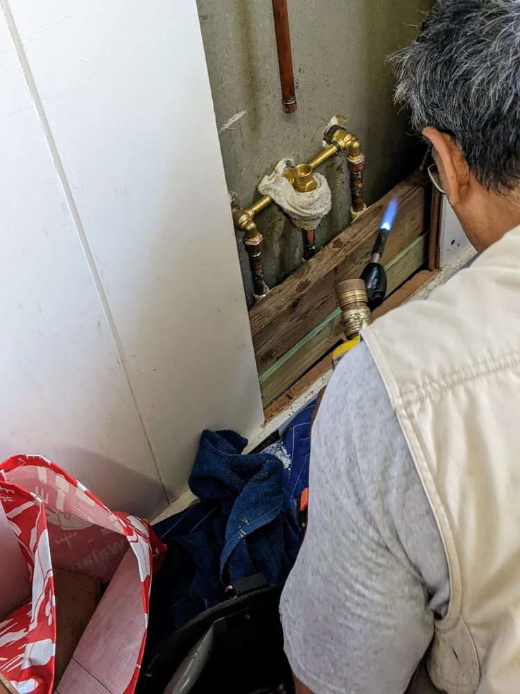 Slide of Hawaii Kai Plumbing