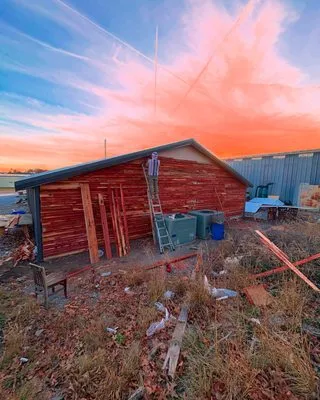 Hayes' Handyman Services Logo