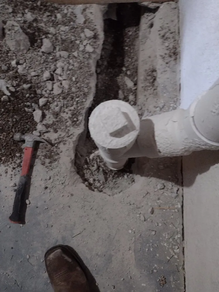 Slide of Haylees Plumbing and Gutters