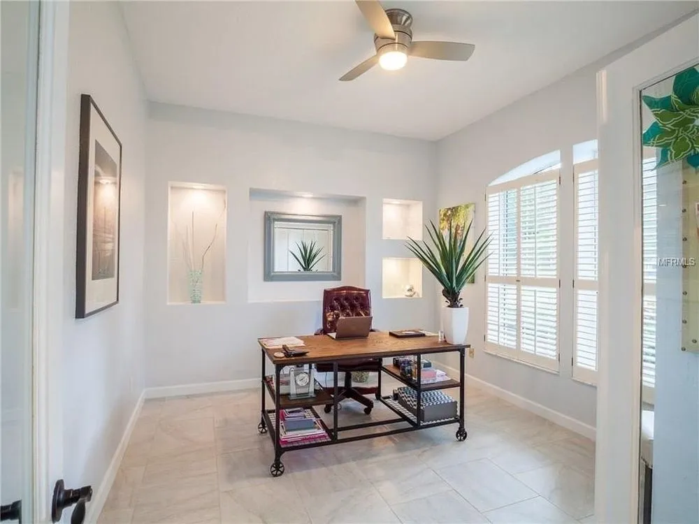 Slide of HD Maintenance Pro's