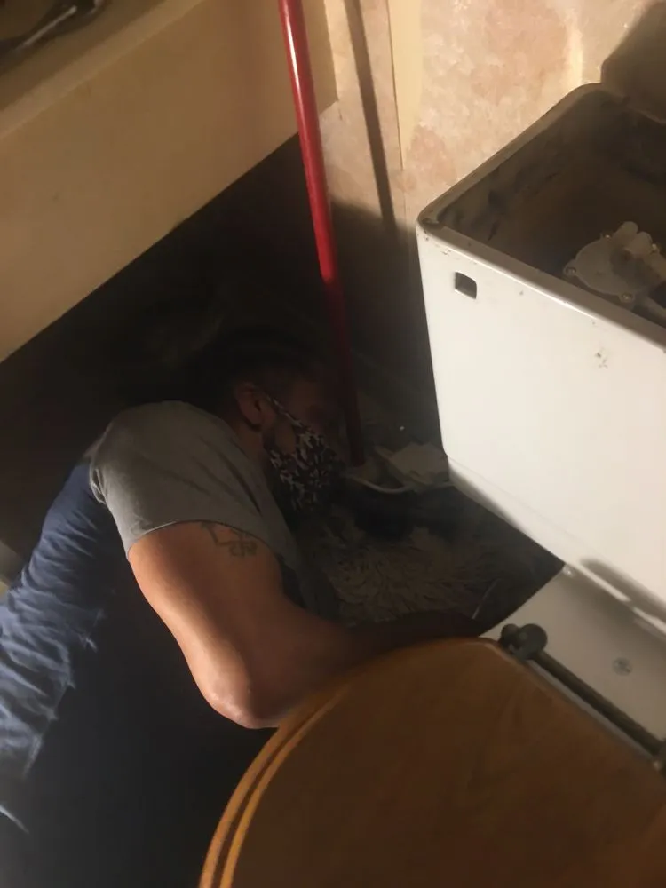 Slide of HD Plumbing & General Maintenance