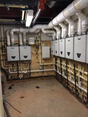 HDI Plumbing Contractors Logo