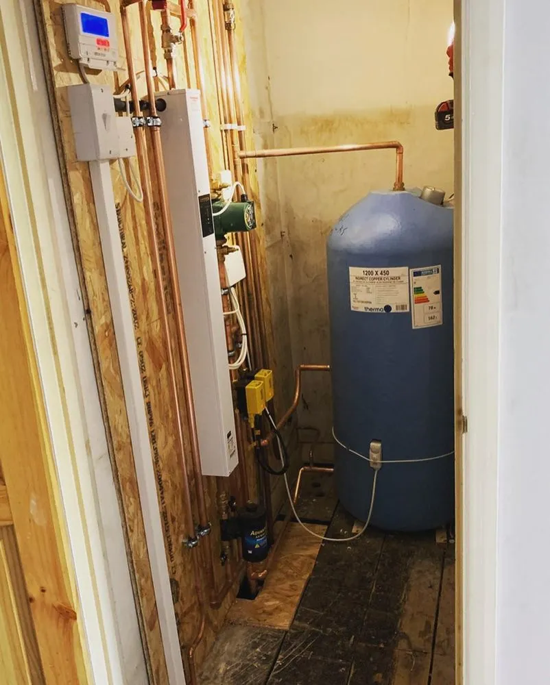 Slide of Hegewisch Emergency Plumber