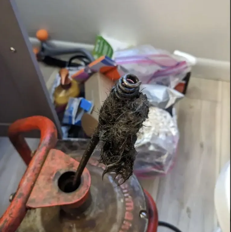 Slide of Helenas Drain Doctor