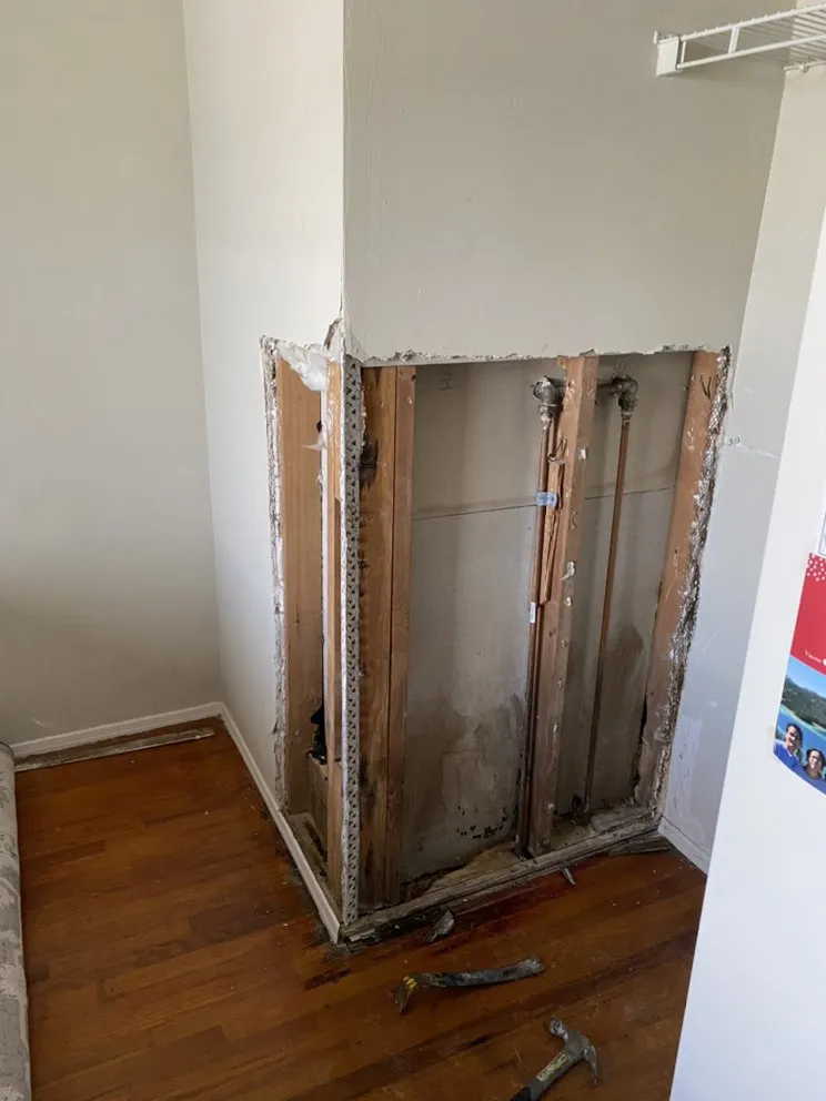 Quality plumbing repair in Los Angeles, CA by Helpful Hands Handyman Service