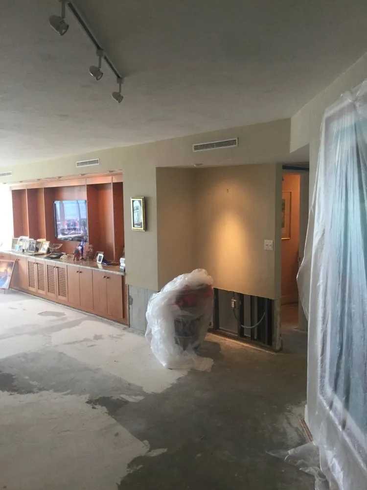 Trusted emergency plumbing service in Port St. Lucie, FL - Helping Hand Claim Services
