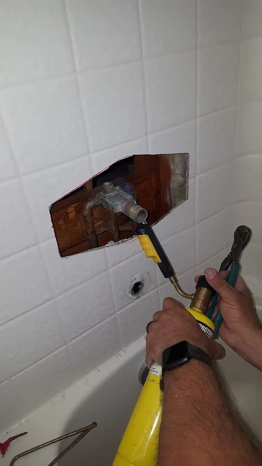 Expert emergency plumbing for homes in Apple Valley, CA by Helping Hand Plumbing & Drain Services