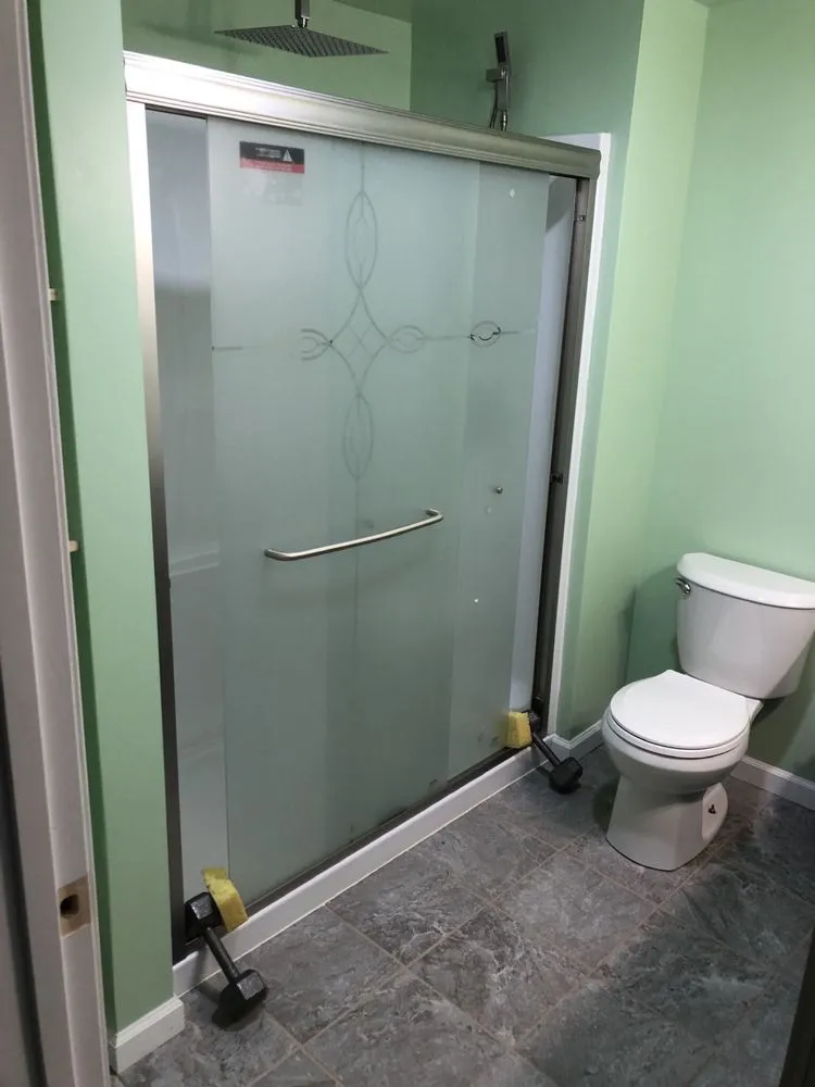 Slide of Hendry The Handyman & Contracting