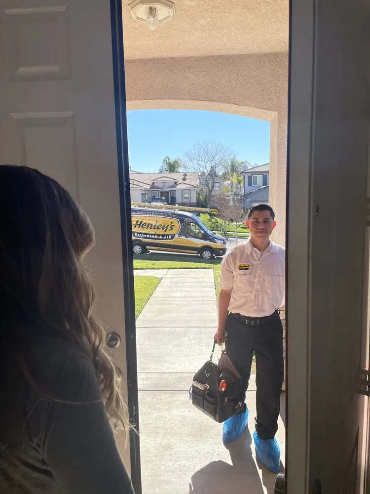 Slide of Henley's Plumbing & Air