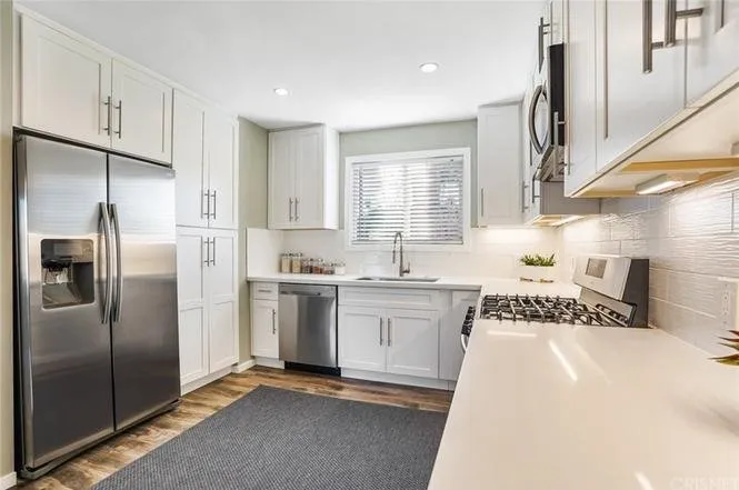 Slide of Henri’s Plumbing