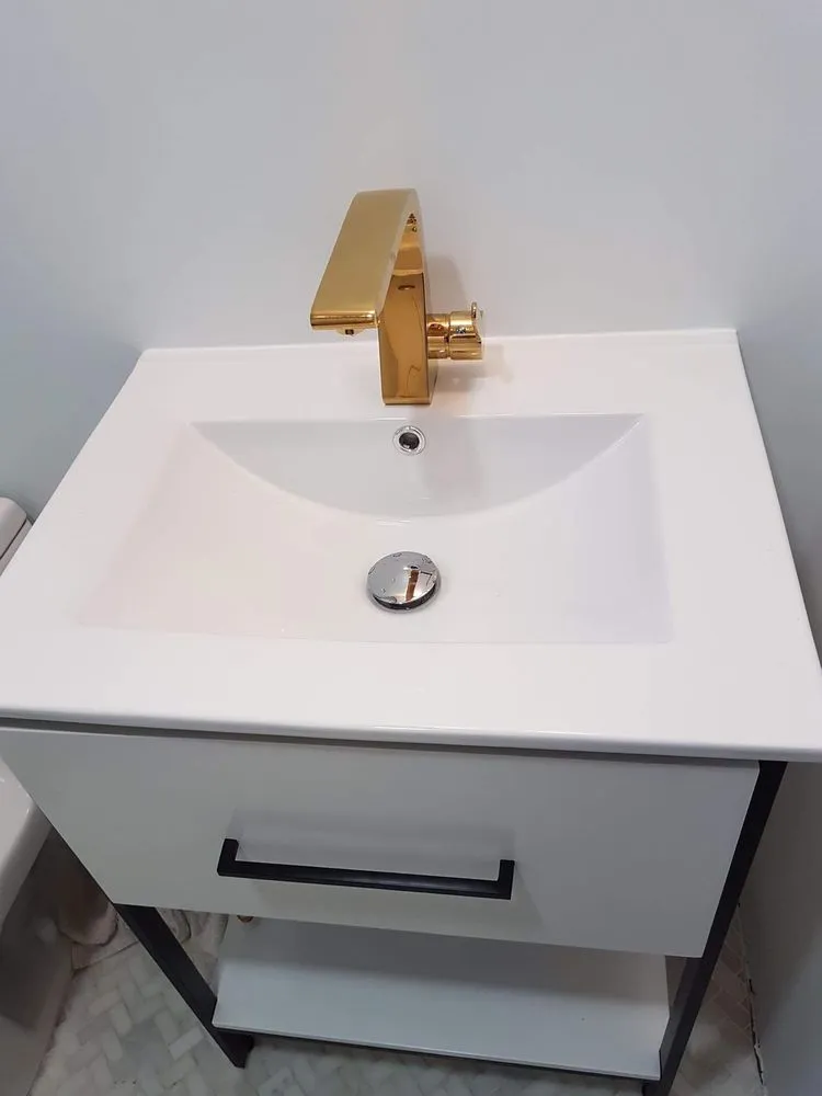 Slide of Henri’s Plumbing