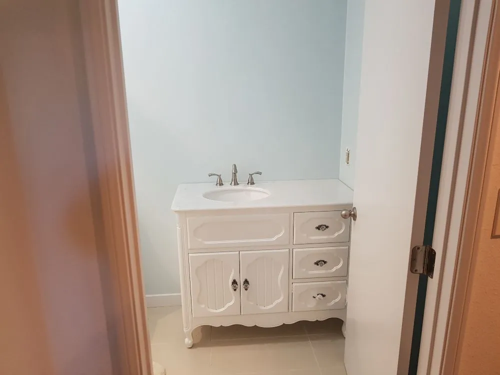 Slide of Henri’s Plumbing