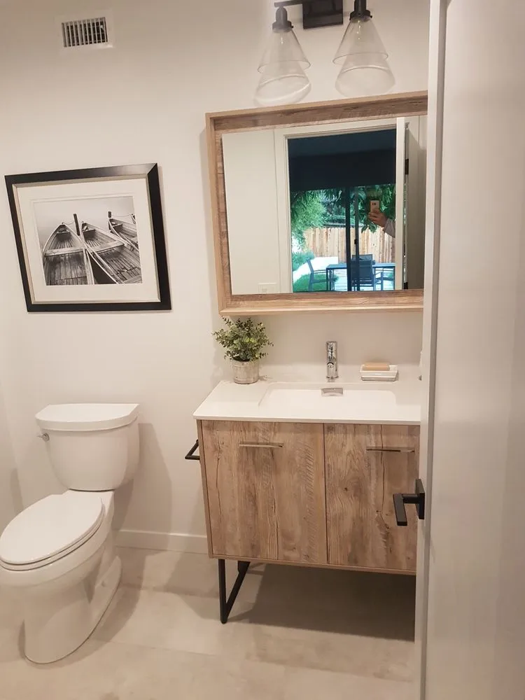 Trusted water heater service experts serving North Hollywood, CA - Henri’s Plumbing