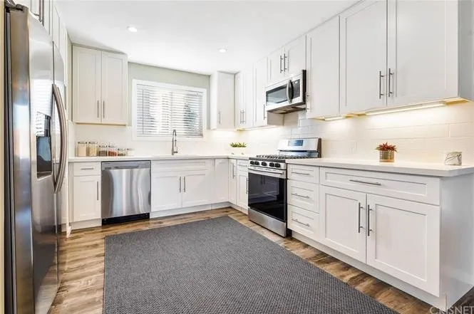 Slide of Henri’s Plumbing