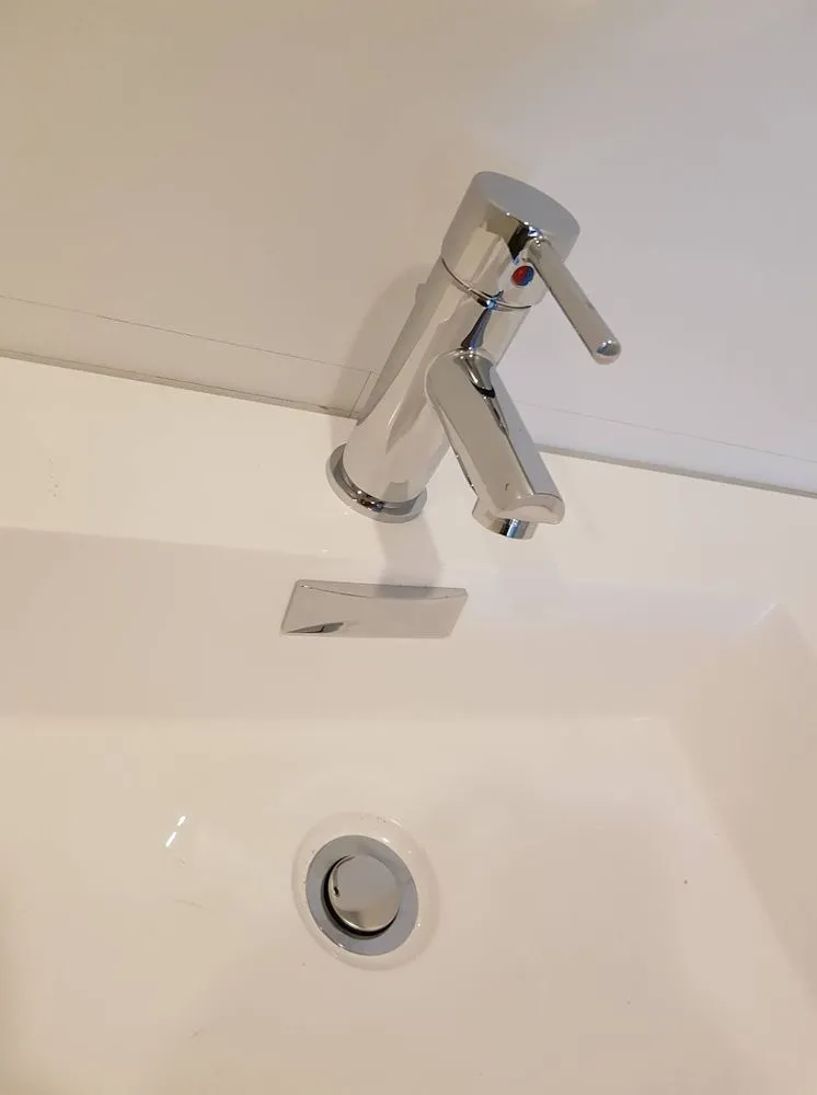 Slide of Henri’s Plumbing