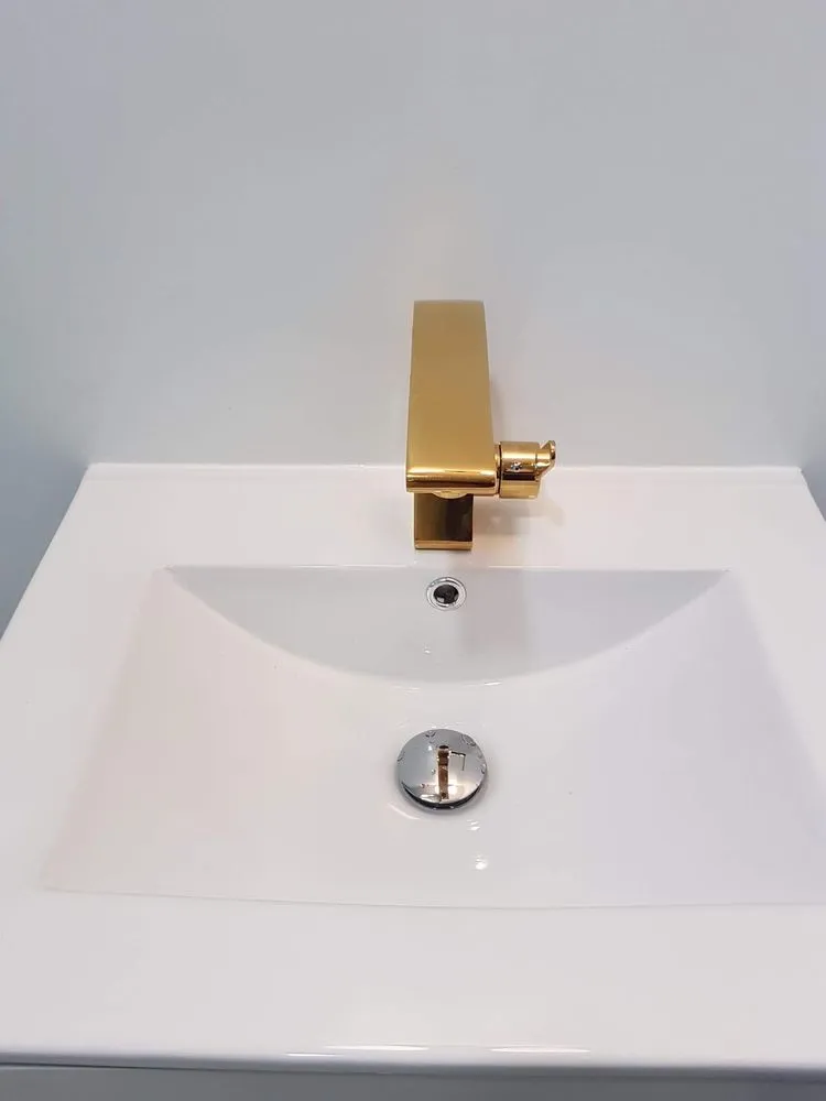 Slide of Henri’s Plumbing