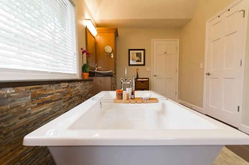 Slide of Henry Kitchen & Bath