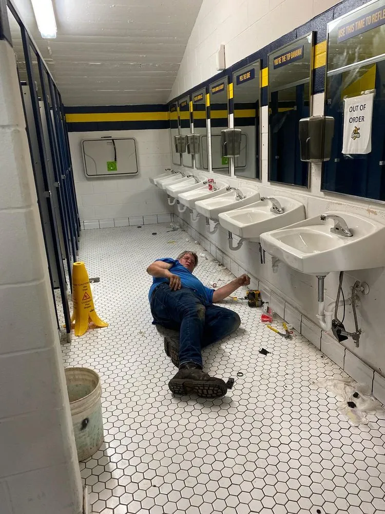 Slide of Henry Plumbing Company