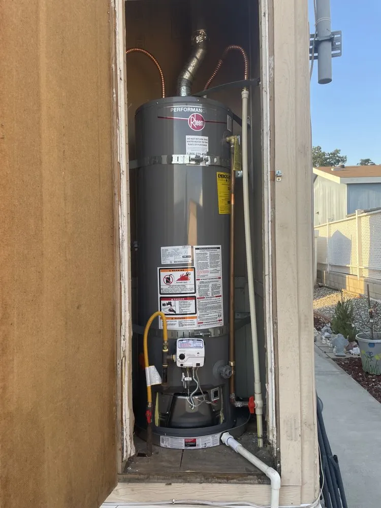 Slide of Henrys Handyman Services