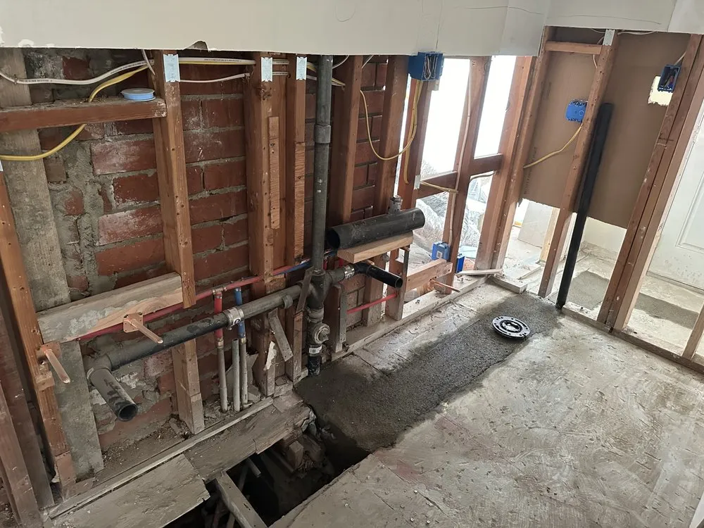 Slide of Henrys Handyman Services