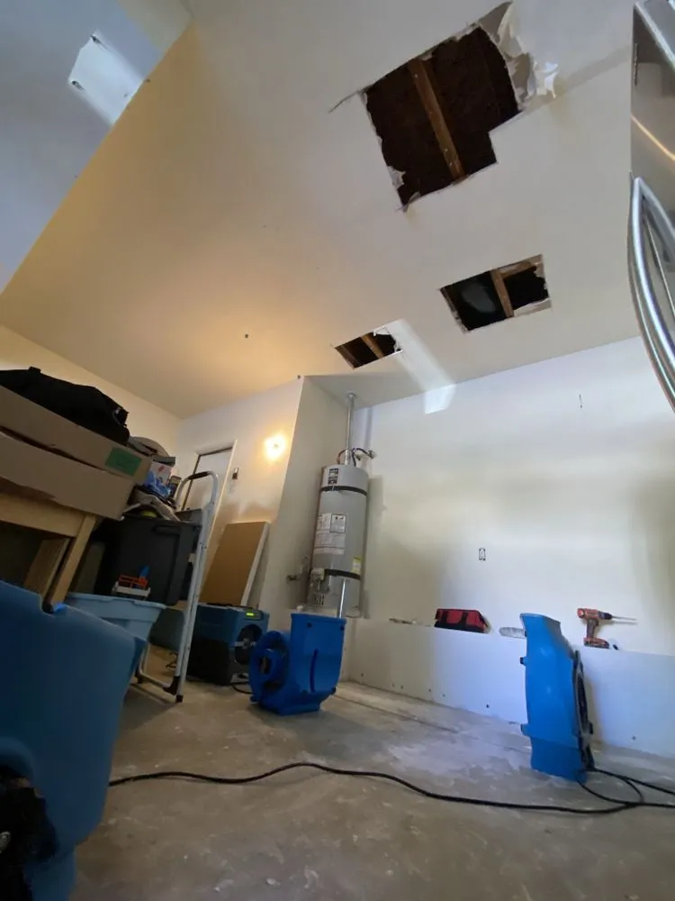 Reliable drain cleaning in La quinta, CA by Henrys Leak Repair And Water Restoration Services