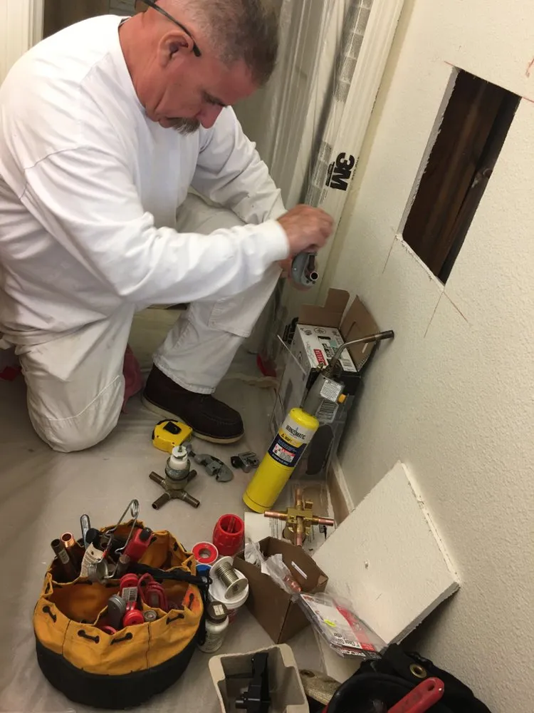 Slide of Henry's Painting And Drywall