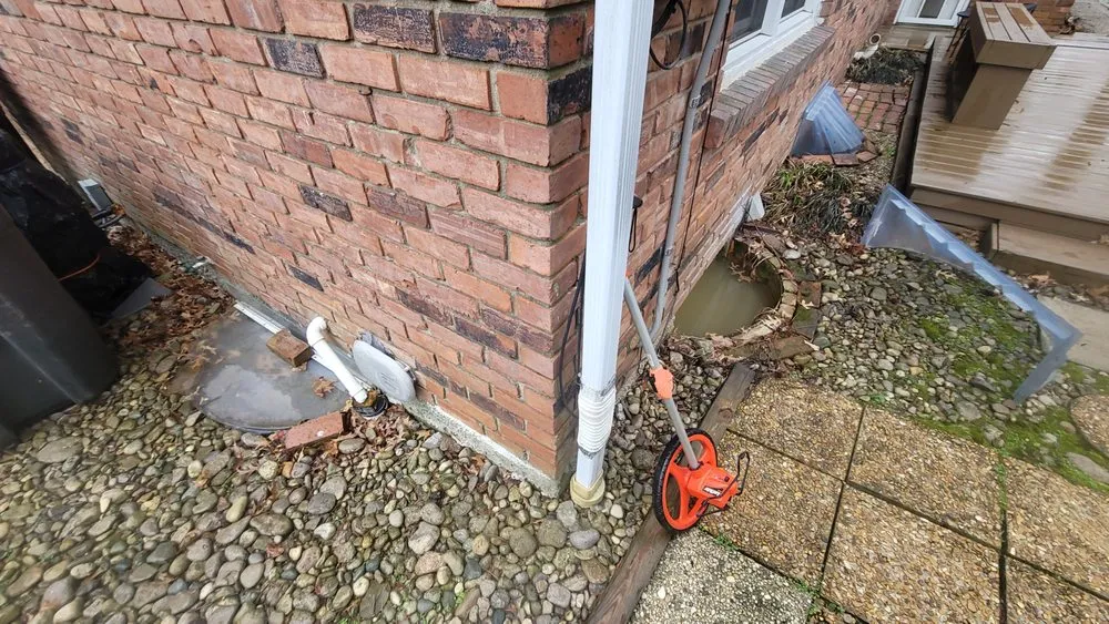 Slide of Hensley Handyman Service