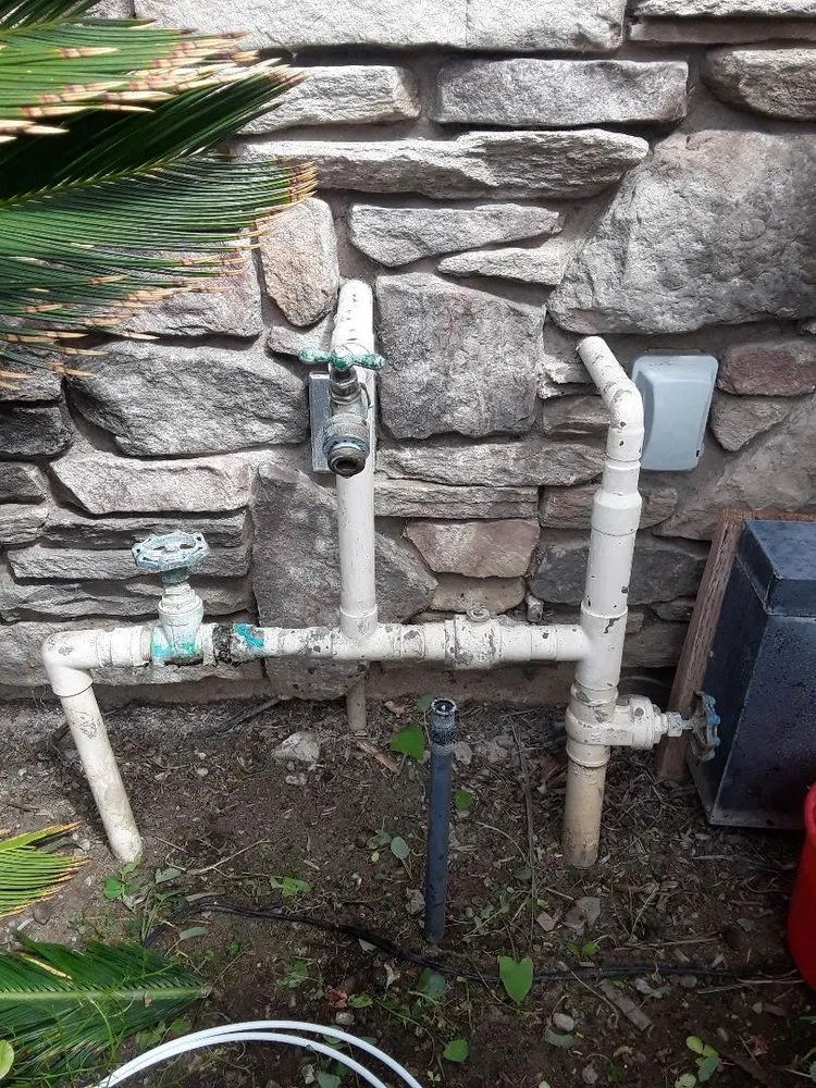 Slide of Henson's Plumbing Service