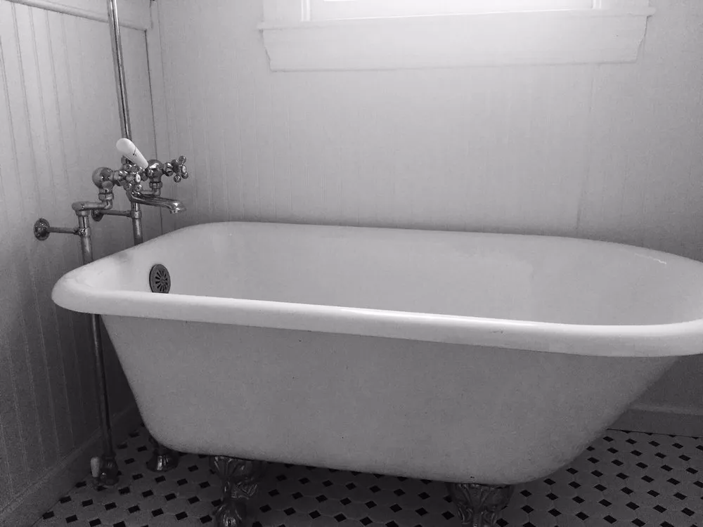 Slide of Henthorn Plumbing