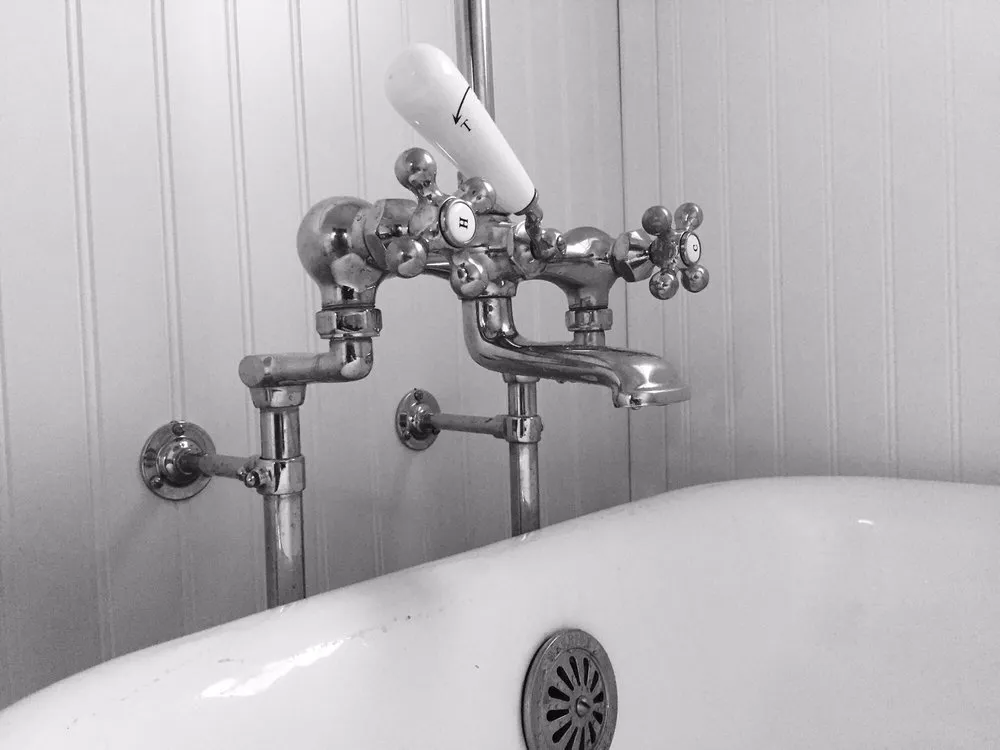 Slide of Henthorn Plumbing