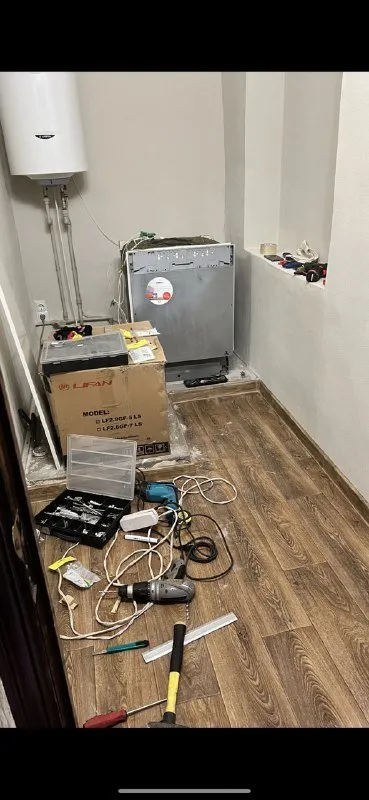 Professional water heater service service in San Fernando Valley, CA - Heorhii Handyman