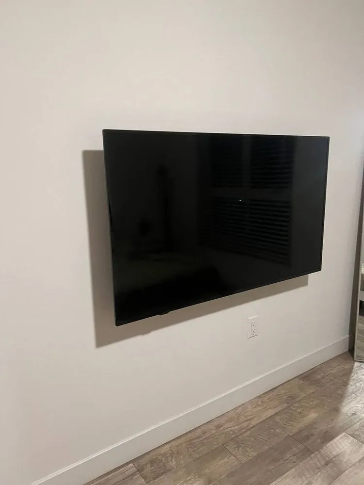 Quality pipe repair service in San Fernando Valley, CA - Heorhii Handyman