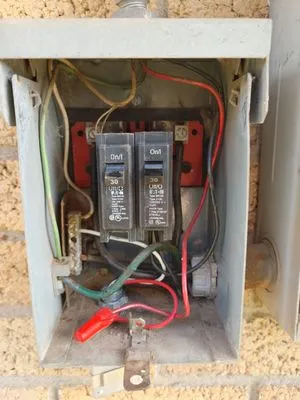 Herman's Handyman Services Logo