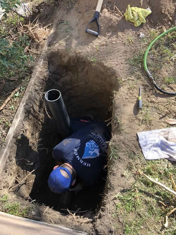 Quality pipe repair in Los Angeles, CA by Hermes Plumbing and Rooting