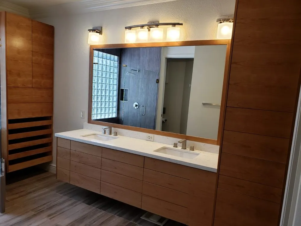 Slide of Hernandez Construction