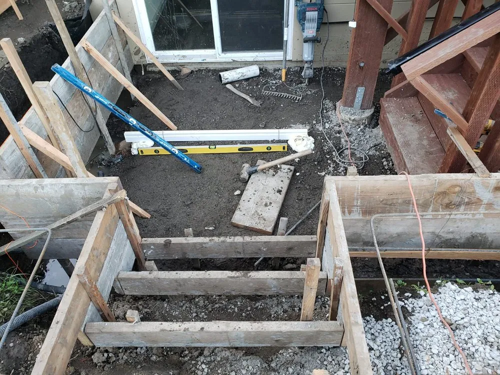 Slide of Hernandez Construction