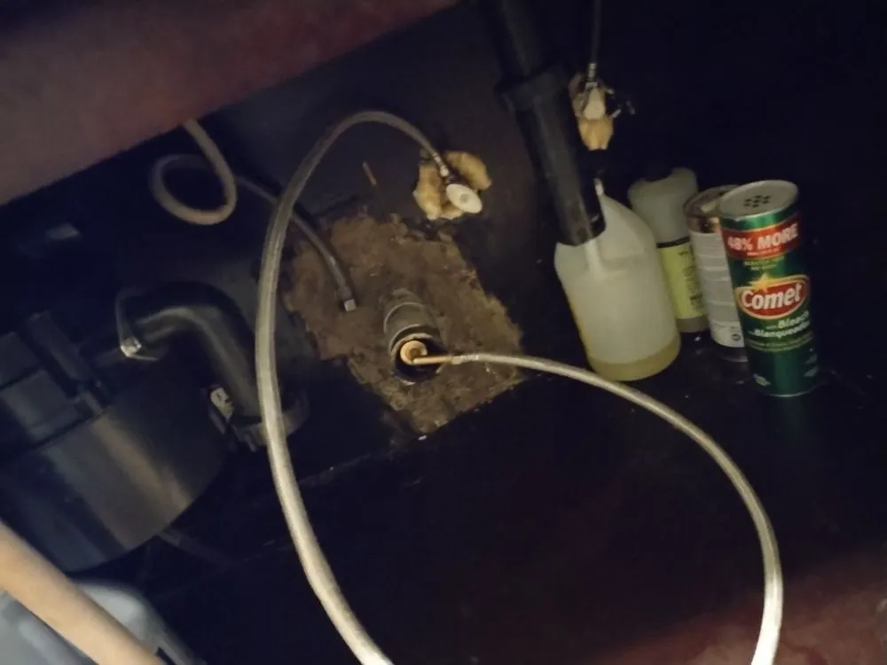 Quality emergency plumbing experts serving Pomona, CA - Hernandez Construction