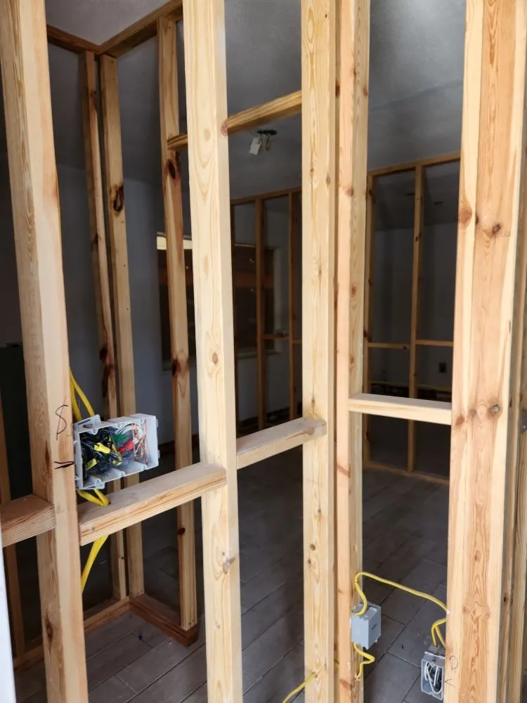 Slide of Hernandez Handyman