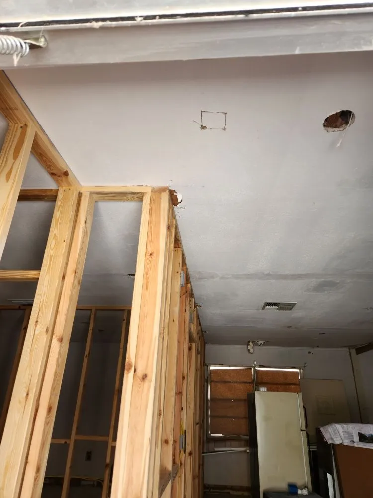 Slide of Hernandez Handyman