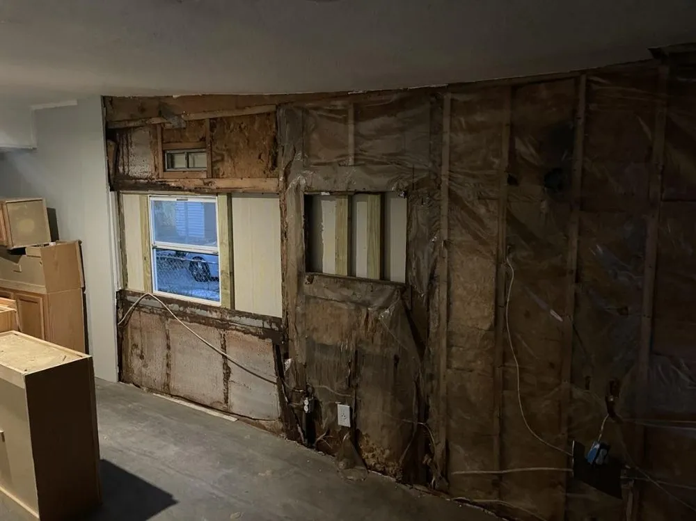 Quality water heater service experts serving New Port Richey, FL - Hernandez Handyman