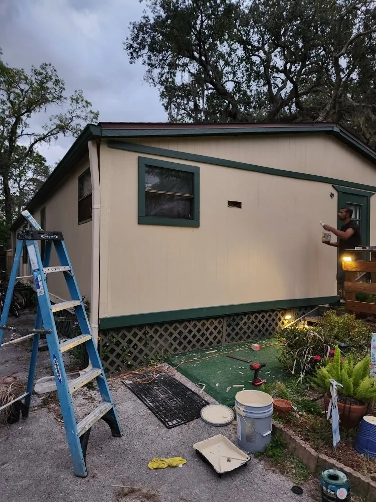 Emergency emergency plumbing for homes in New Port Richey, FL by Hernandez Handyman