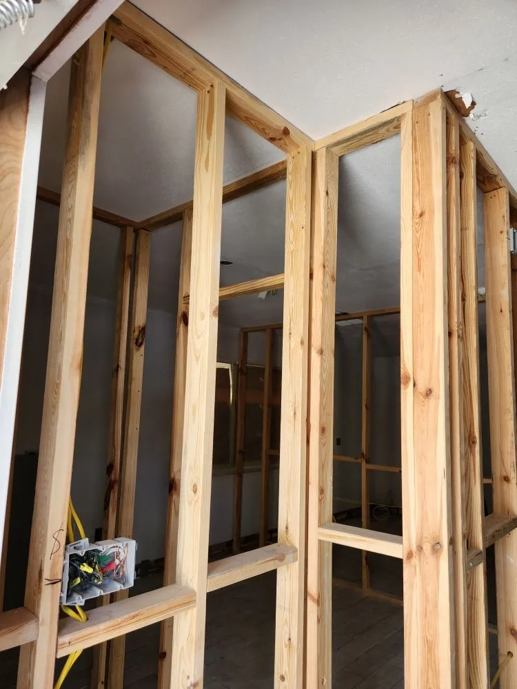 Slide of Hernandez Handyman