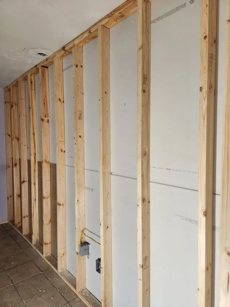 Slide of Hernandez Handyman