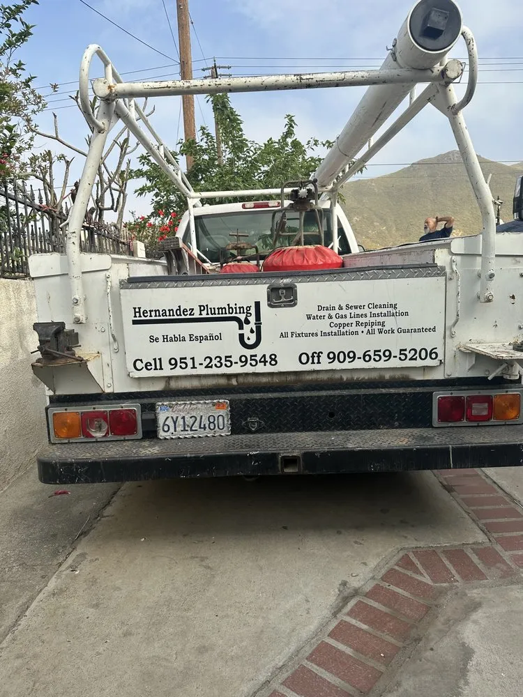 Slide of Hernandez Plumbing