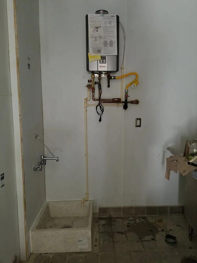 Expert plumbing repair for homes in Houston, TX by Herrera Plumbing Service