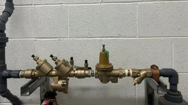 Herron Plumbing Logo