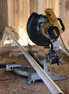 Hertel Hardware Logo